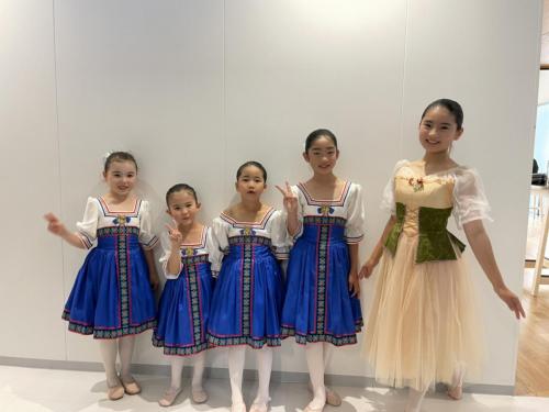 Ballet Recital-behind the scenes